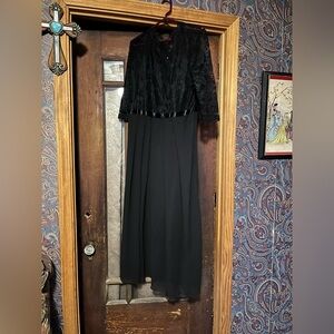 Black lace top dress.  Size xxl